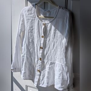 Beachlunchlounge White Textured Top